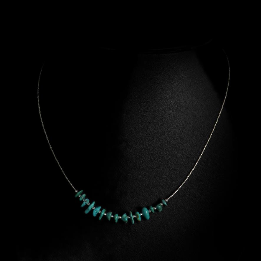 Turquoise et petites perles, 35 euros